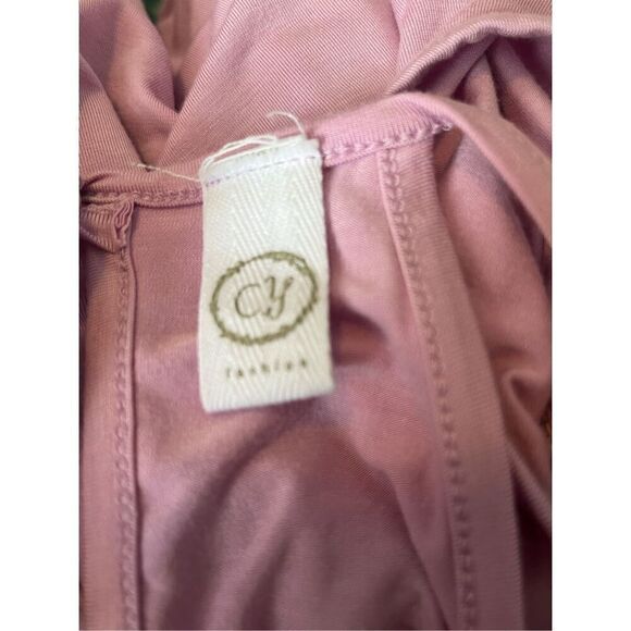 CY Fashion Women’s Large Crochet High Neck Pink Asymmetrical Sleeveless Top - Picture 5 of 7